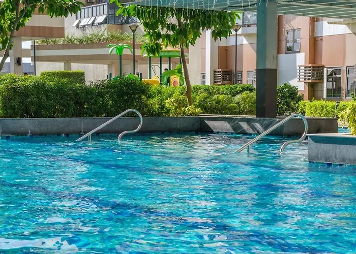 1br W Balcony In Pasay - The Radiance Bay *