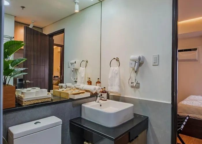 1br W Balcony In Pasay - The Radiance Bay Manila